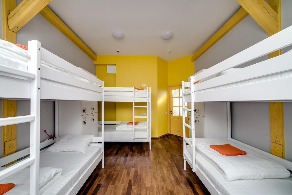 Park Plus Hostel Lviv Bilik gambar